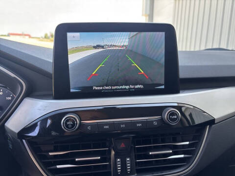 2022 Ford Escape Hybrid SE