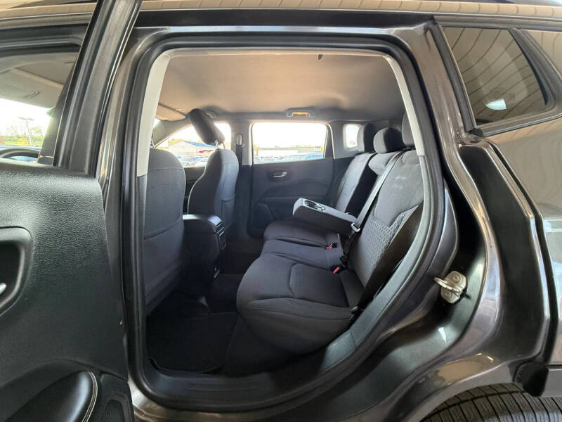 2018 Jeep Compass Sport