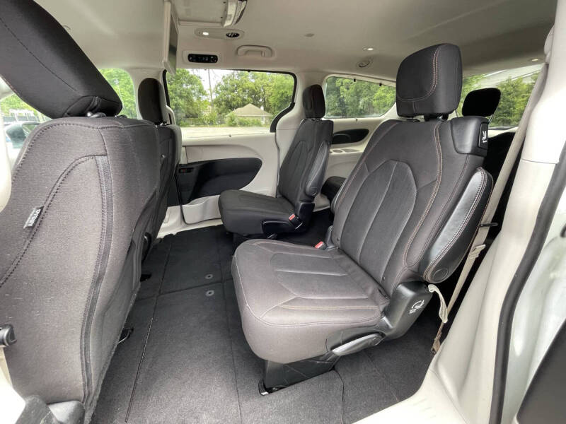 2017 Chrysler Pacifica Touring Plus