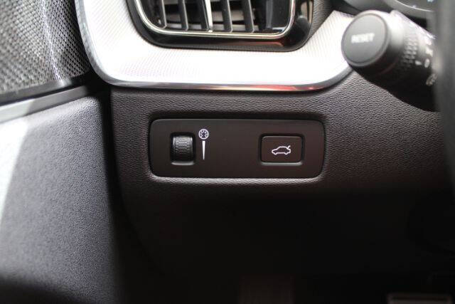 2019 Volvo XC60 T6 R-Design