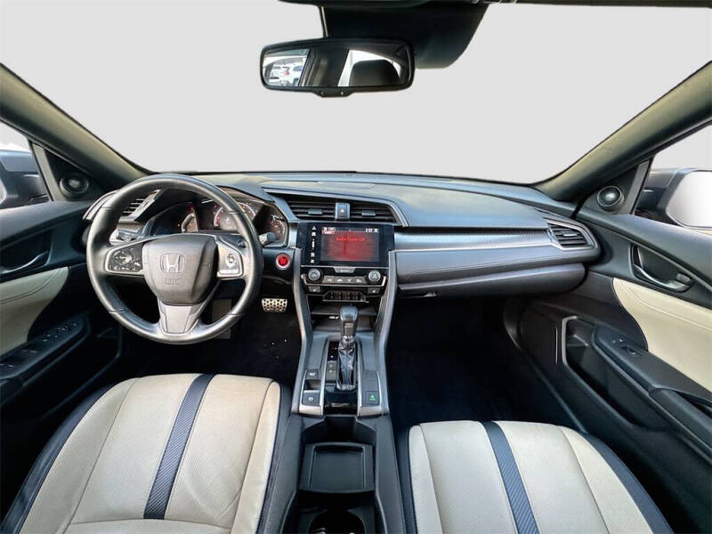 2018 Honda Civic Sport Touring