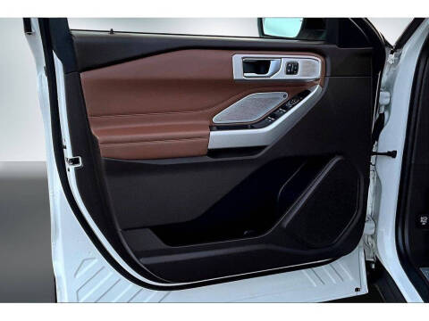 2022 Ford Explorer King Ranch