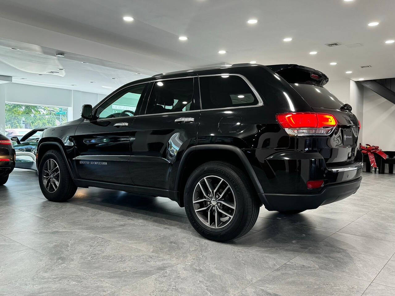 2017 Jeep Grand Cherokee for sale at Alpha Auto Long Island in Westbury, NY