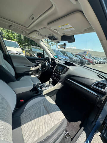 2024 Subaru Forester Premium