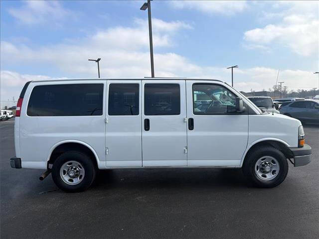 2017 Chevrolet Express LT 2500