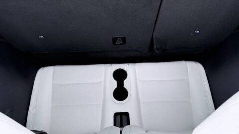 2023 Tesla Model X Standard Range