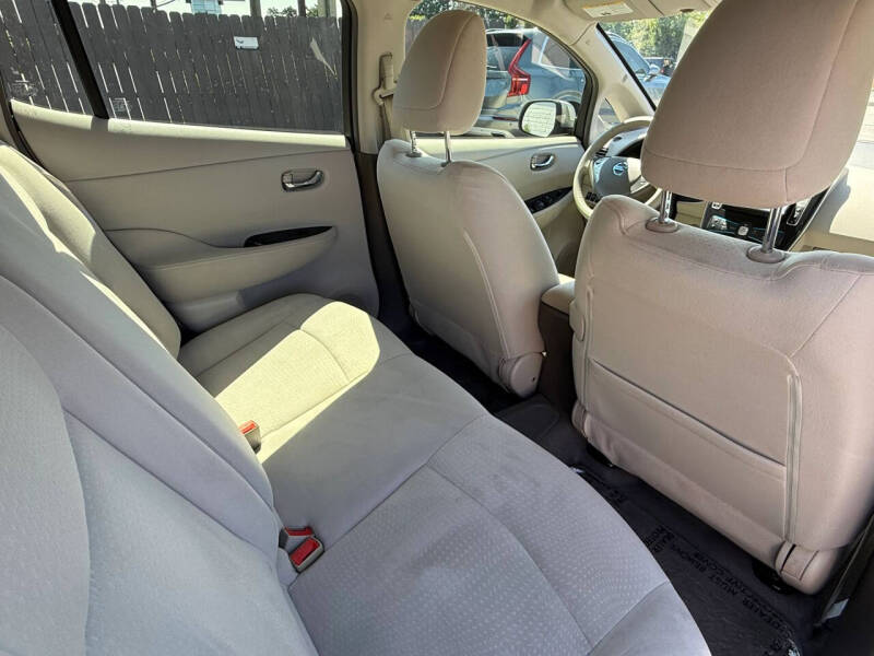 2012 Nissan LEAF