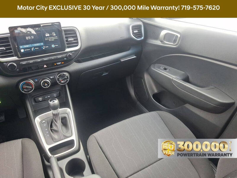 2026 Hyundai Venue SE