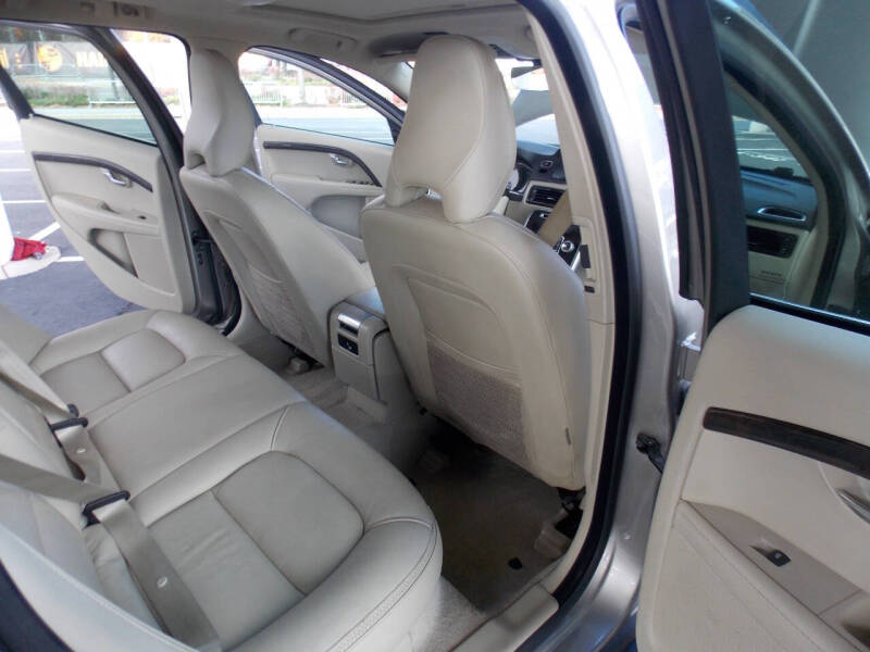 2015 Volvo XC70 3.2 Premier