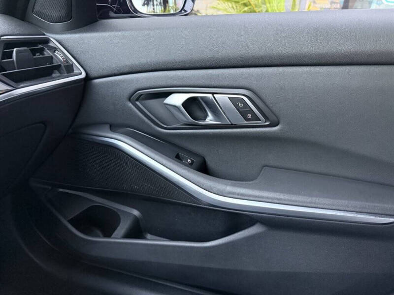 2019 BMW 3 Series 330i