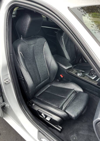 2016 BMW 3 Series 328i