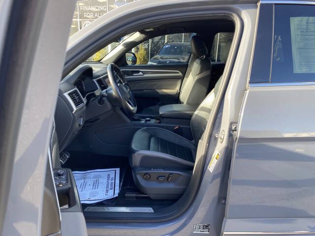 2022 Volkswagen Atlas Cross Sport V6 SEL Premium R-Line 4Motion