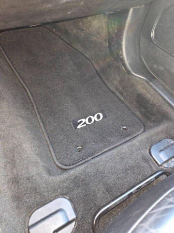 2013 Chrysler 200 Limited