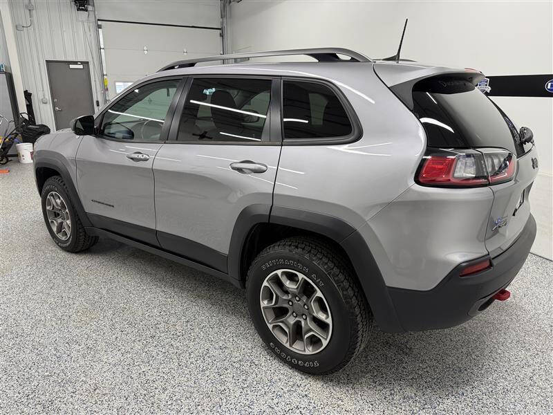 2020 Jeep Cherokee Trailhawk