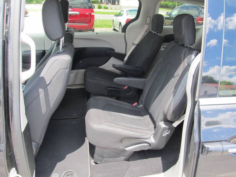 2018 Chrysler Pacifica Touring Plus