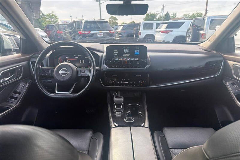 2022 Nissan Rogue Platinum