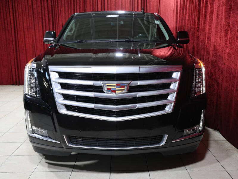 2018 Cadillac Escalade Luxury
