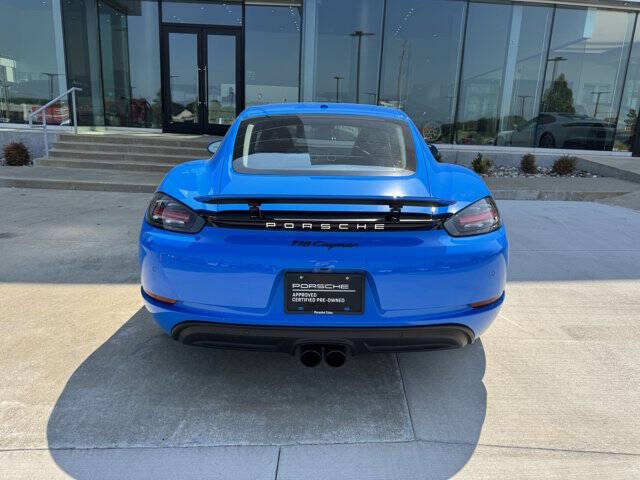 2025 Porsche 718 Cayman