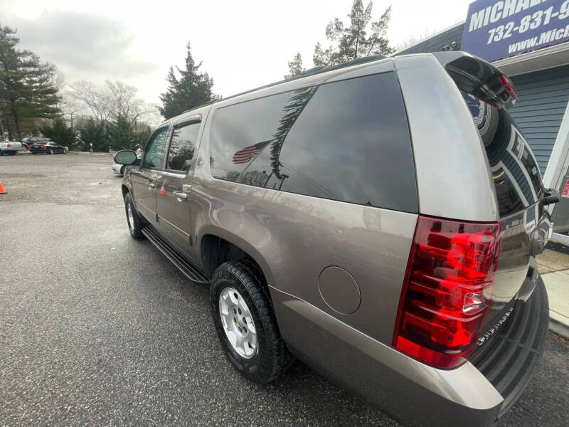 2014 Chevrolet Suburban LT