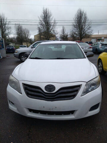 2010 Toyota Camry for sale at M AND S CAR SALES LLC in Independence OR