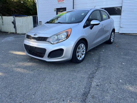 2015 Kia Rio 5-Door LX