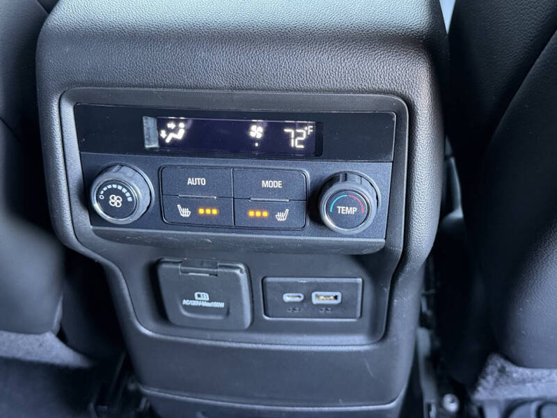 2020 GMC Acadia Denali