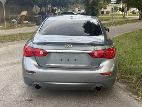 2015 Infiniti Q50 Hybrid Premium