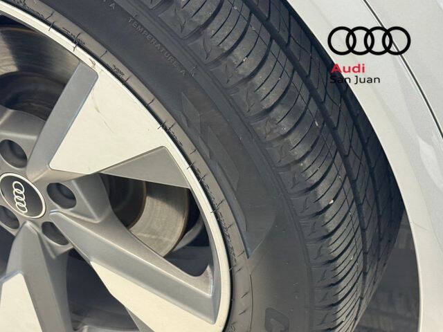 2022 Audi Q5 quattro Premium Plus 40 TFSI