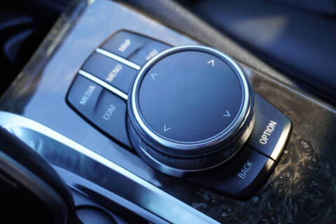 2018 BMW 5 Series 530i