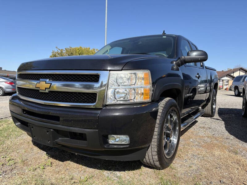 2010 Chevrolet Silverado 1500 LTZ's photo