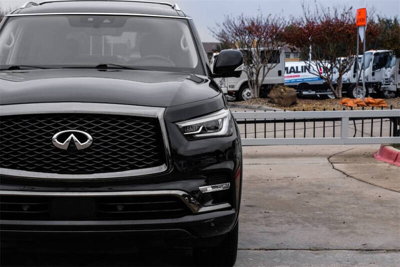 2022 Infiniti QX80 Premium Select