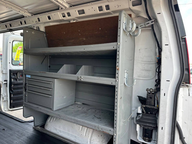 2014 Chevrolet Express 2500