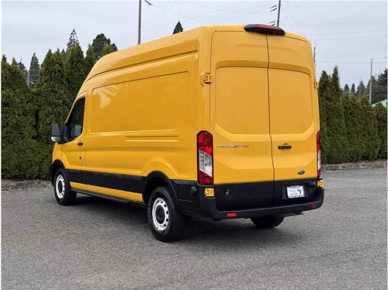 2020 Ford Transit 250