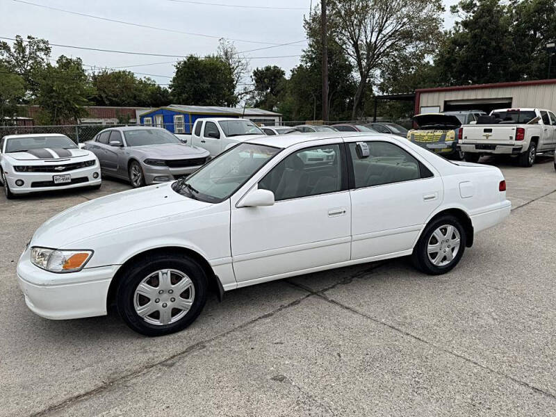 2000 Toyota Camry