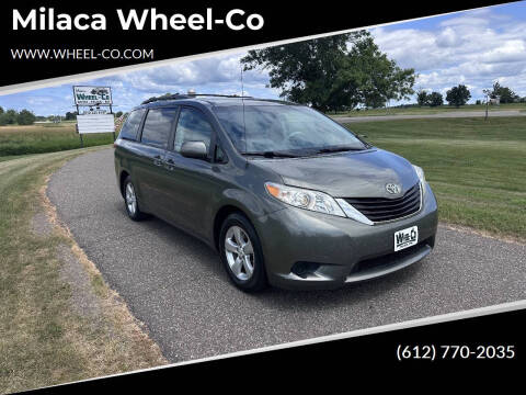 2011 Toyota Sienna LE 8-Passenger