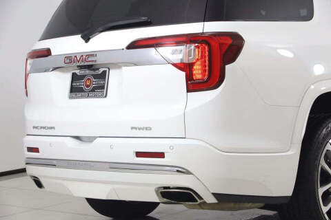 2023 GMC Acadia Denali