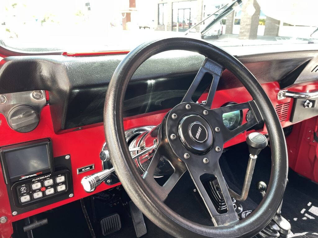 1986 Jeep CJ-7 12