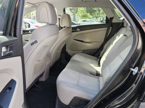 2017 Hyundai Tucson SE