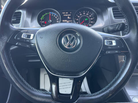 2015 Volkswagen e-Golf SEL Premium