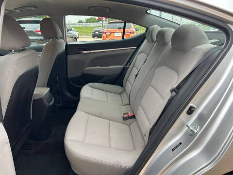 2020 Hyundai Elantra