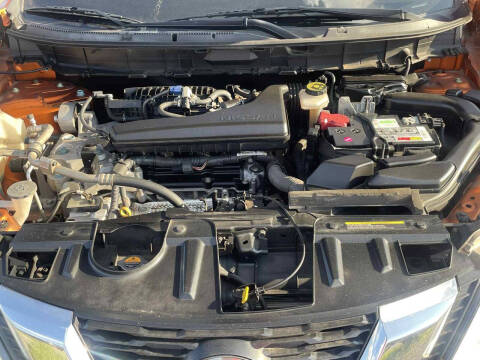 2020 Nissan Rogue SV