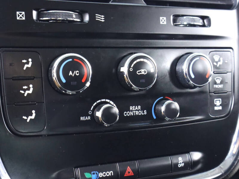 2016 Dodge Grand Caravan SE