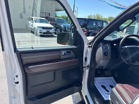 2017 Ford Expedition EL Platinum