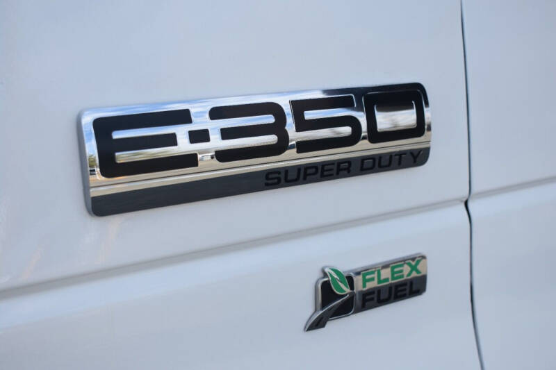 2015 Ford E-Series E-350 SD