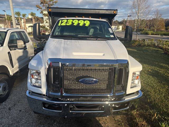 2025 Ford F-750 Super Duty