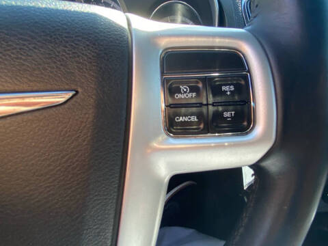 2012 Chrysler 200 Touring