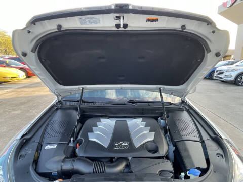 2014 Hyundai Equus Signature