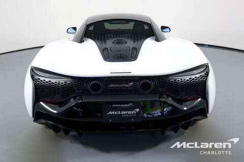 2023 McLaren Artura