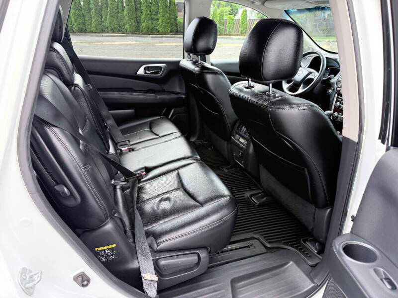 2015 Nissan Pathfinder Platinum