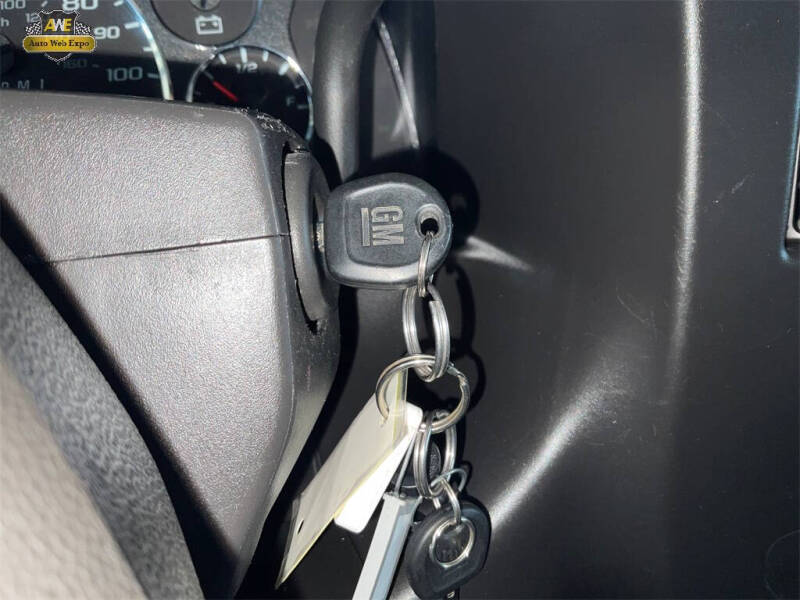 2023 Chevrolet Express 2500